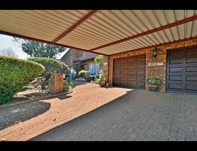 4 BEDROOM HOUSE FOR SALE IN MEYERSDAL